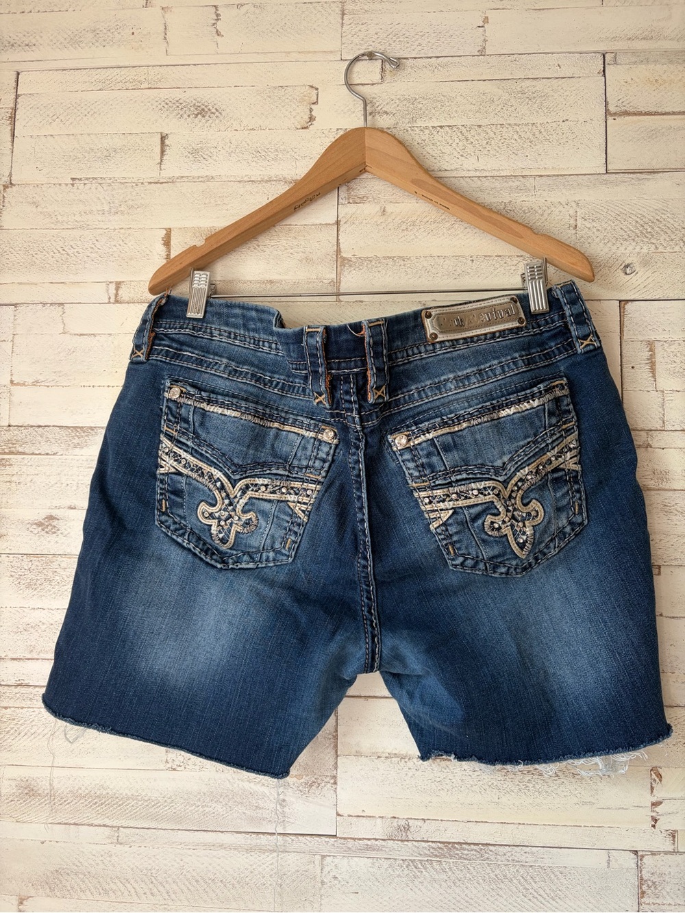 Rock Revival Jean Shorts‎ Denim Boris Size 34 Easy Boot The Buckle Bling y2k